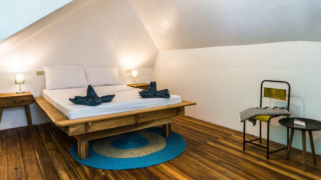 Garden Loft 90Sqm In The Heart Of El Nido- 2 Bedrooms Kültér fotó
